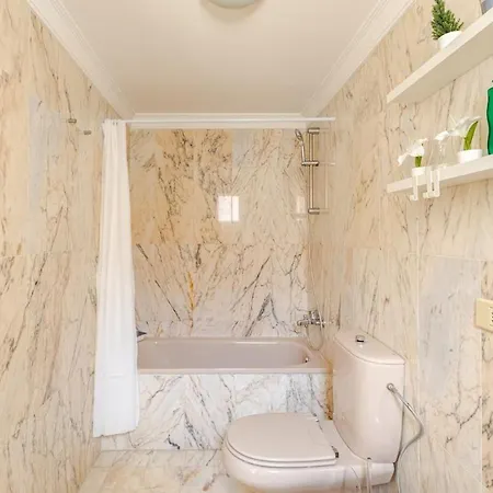 5 Bedrooms 5 Bathrooms With Private Pool Fast Wifi & Sea Views Willa *