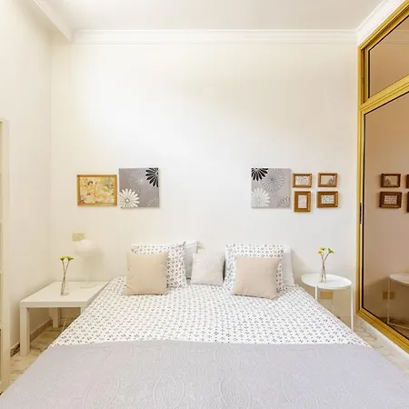 5 Bedrooms 5 Bathrooms With Private Pool Fast Wifi & Sea Views